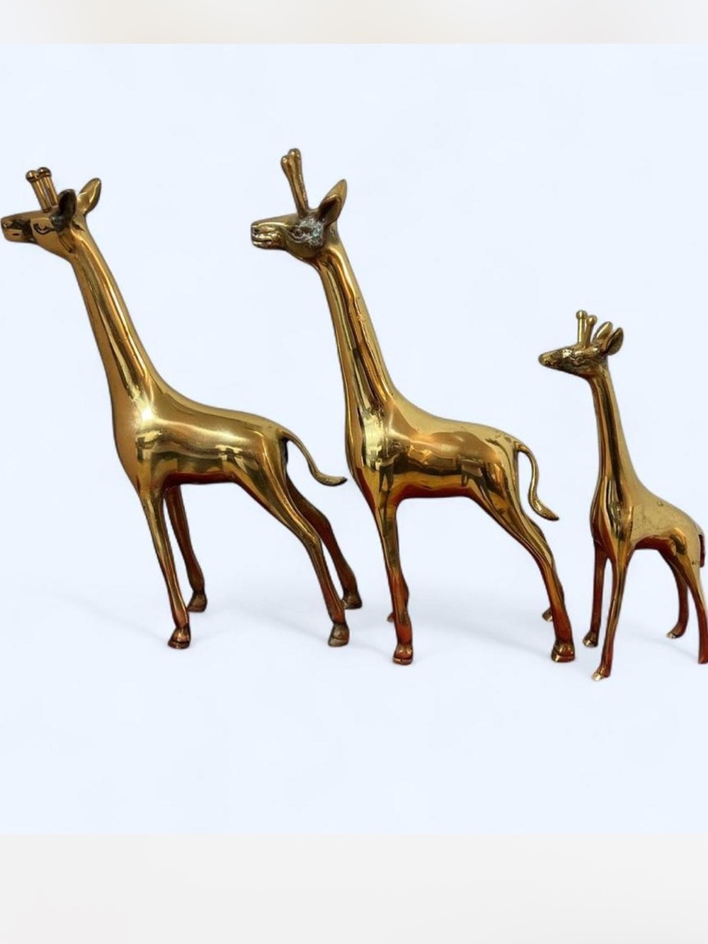 VTG Family Of Brass Giraffes (3) Patina Decorative MCM Hollywood Regency Safari